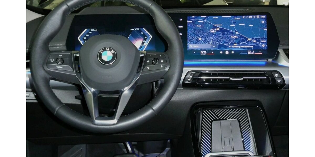 BMW X1 20d x-Line AHK,Leder,Kamera,Abstandstempomat 17.900 km 41.290 &euro; Landshut 84030