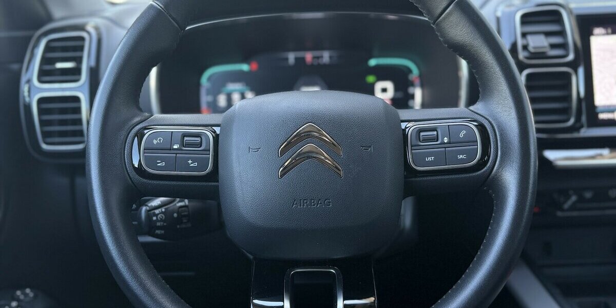 Citroen C5 Aircross Feel DAB+/AHK/KAMERA/NAVI/CARPLAY 52.764 km 14.900 &euro; Villingen-Schwenningen 78054