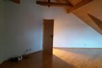 Dachgeschoßwohnung Volkertshausen - 2.5 Zimmer, 70 m&sup2;, 250.000&euro; | Angebot:26889109