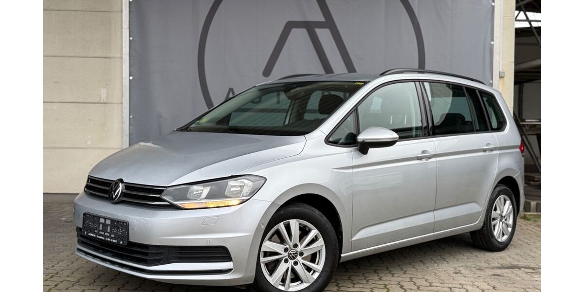 VW Touran 217.203 km 15.850 € Braunschweig 38122