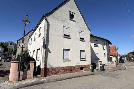 Haus Herxheim - 6 Zimmer, 190 m&sup2;, 248.000&euro; | Angebot:26403326