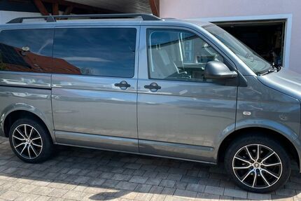 VW T5 Multivan 242.000 km 17.499 &euro; Poxdorf 91099