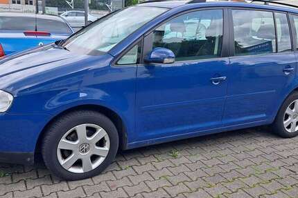 VW Touran 224.000 km 800 € Darmstadt 64291
