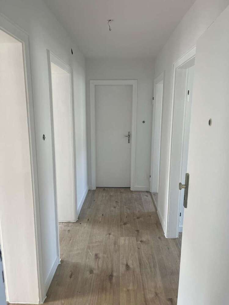 Wohnung zum Kaufen in Lemwerder 87.000 € 55 m²