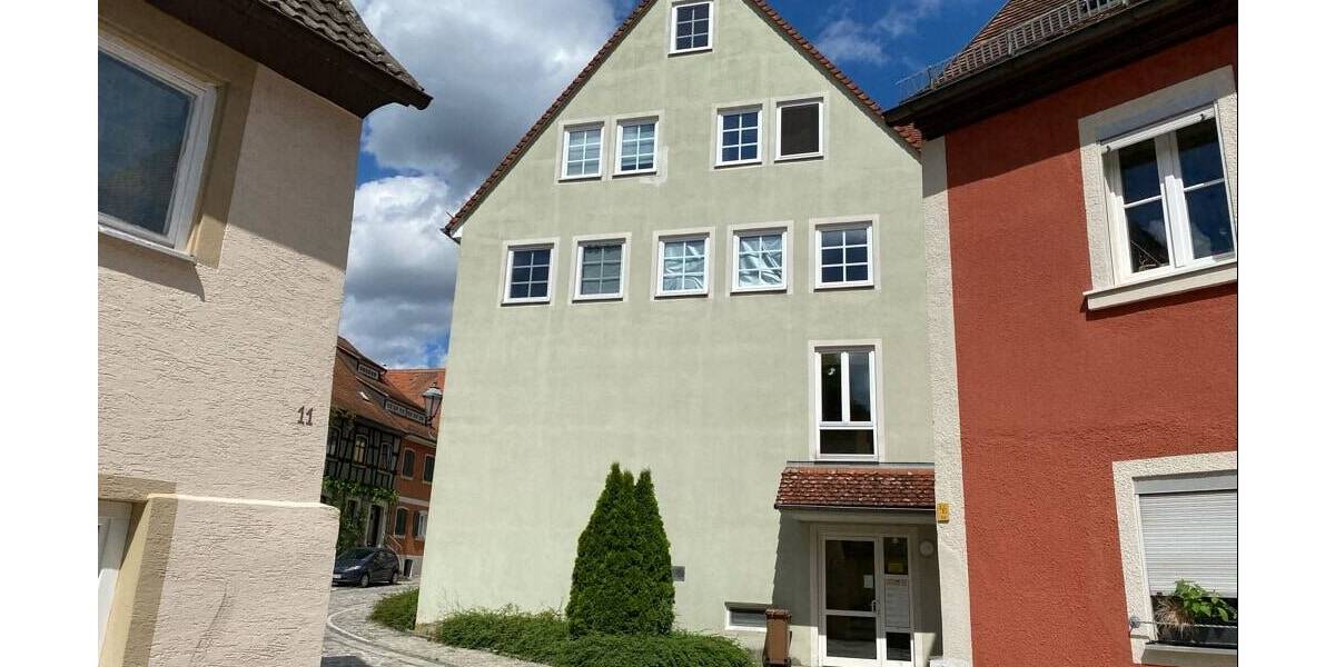 Etagenwohnung Feuchtwangen - 3 Zimmer, 93 m&sup2;, 230.000&euro; | Angebot:25670754