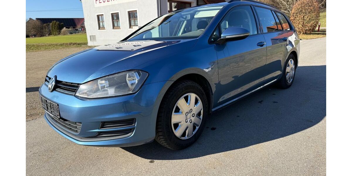 VW Golf 366.000 km 3.490 &euro; Theisseil 92637