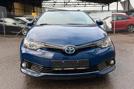 Toyota Auris 92.500 km 15.900 € Ulm 89077