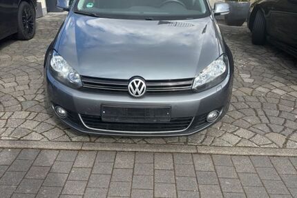 VW Golf 215.566 km 3.500 &euro; Lind 53506