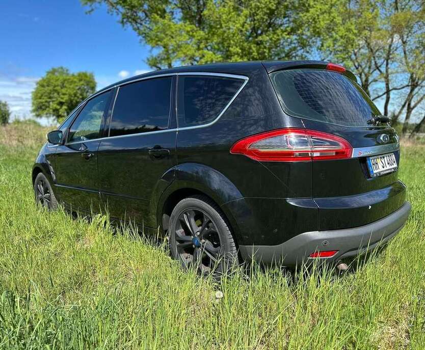 S-Max