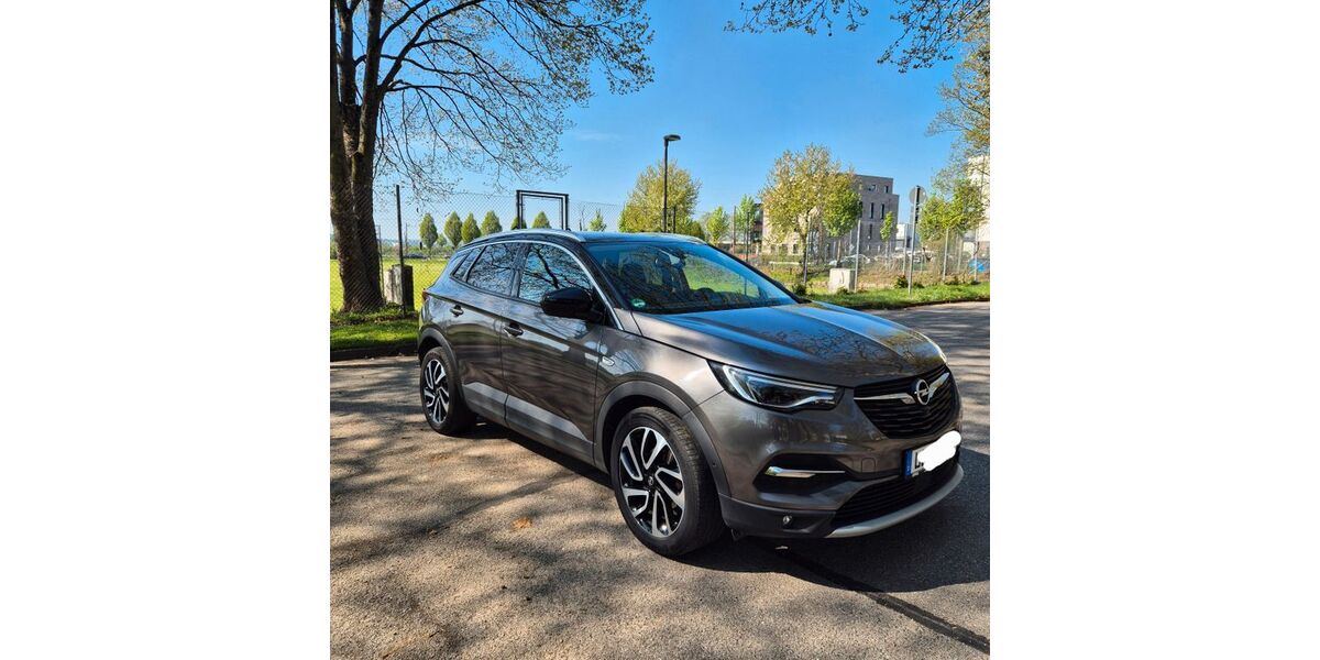 Opel Grandland (X) 81.000 km 12.700 &euro; Remseck 71686