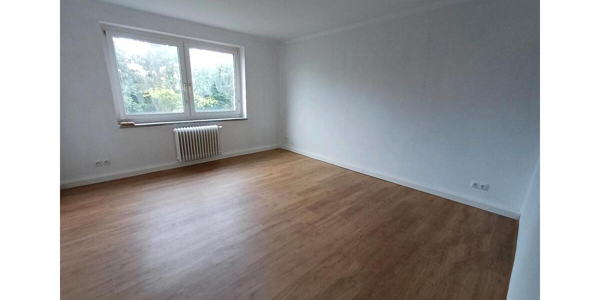 Erdgeschoßwohnung Eisfeld - 4 Zimmer, 69 m&sup2;, 700&euro; | Angebot:26381319