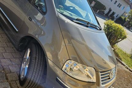 VW Sharan 204.000 km 4.699 &euro; Rosenheim 83024