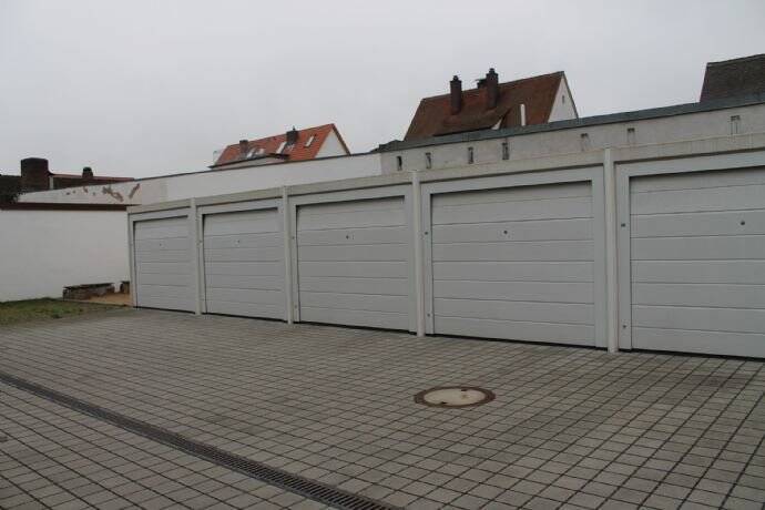 Ihre Suche hat ein Ende****Barrierefreie Wohnung mit Gartenanteil*** 2 zimmer