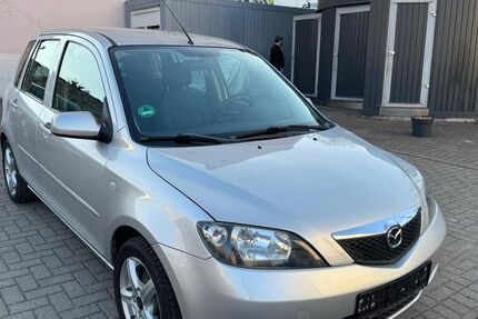 Mazda 2 113.000 km 1.490 &euro; Magdeburg 39112