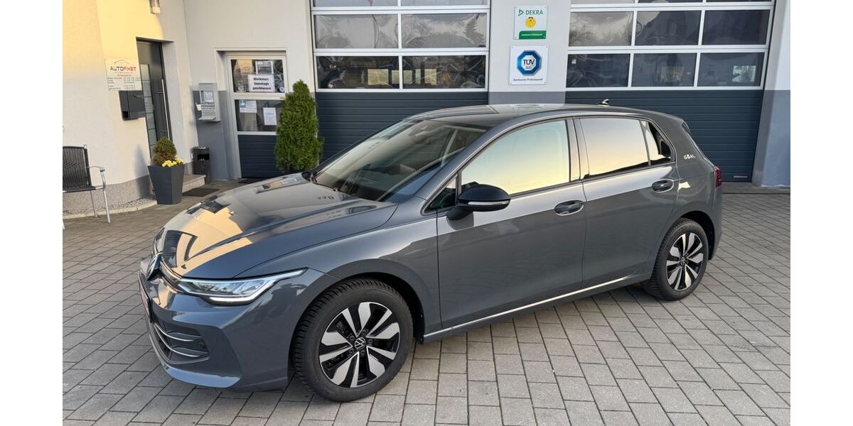 VW Golf 62.500 km 22.490 &euro; Bopfingen-Trochtelfingen 73441