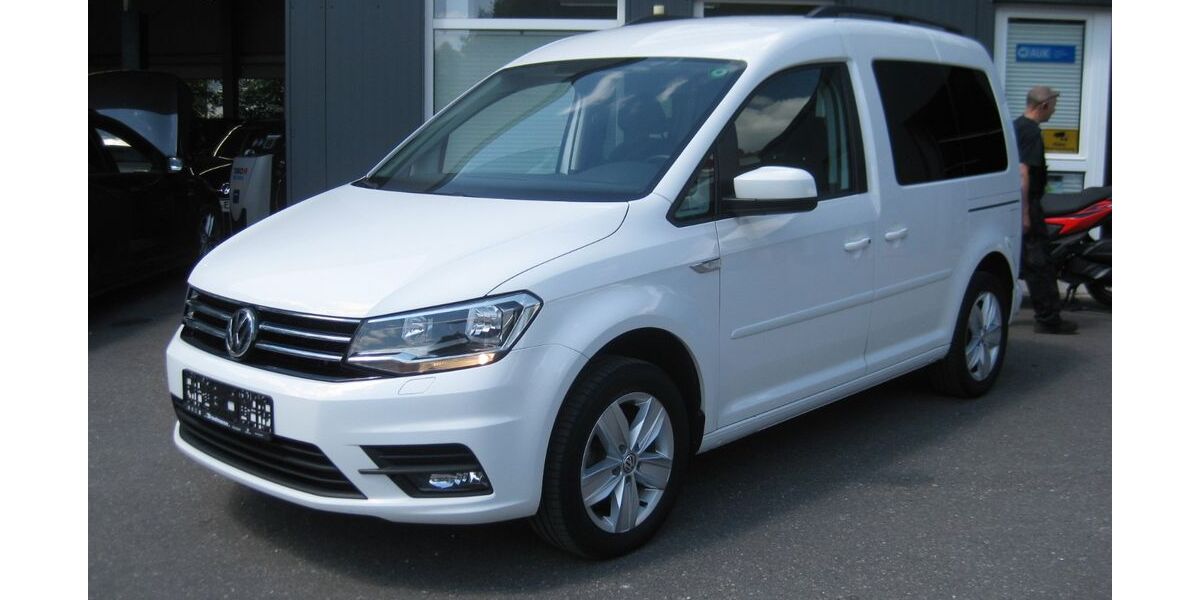 VW Caddy 104.800 km 14.500 &euro; Stockach 78333