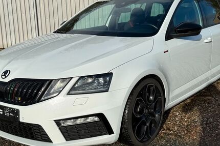 Skoda Octavia 76.500 km 25.880 € Dänischenhagen bei Kiel 24229
