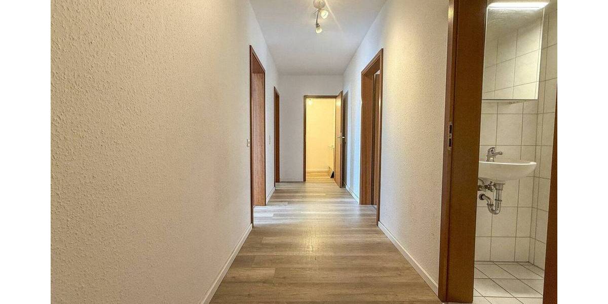 Etagenwohnung Leverkusen Opladen - 3 Zimmer, 106 m&sup2;, 1.200&euro; | Angebot:26858204