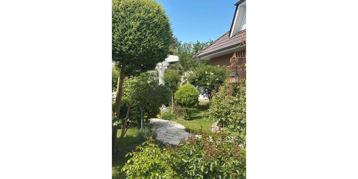 Einfamilienhaus Geestland - 8 Zimmer, 299 m&sup2;, 675.000&euro; | Angebot:26748647