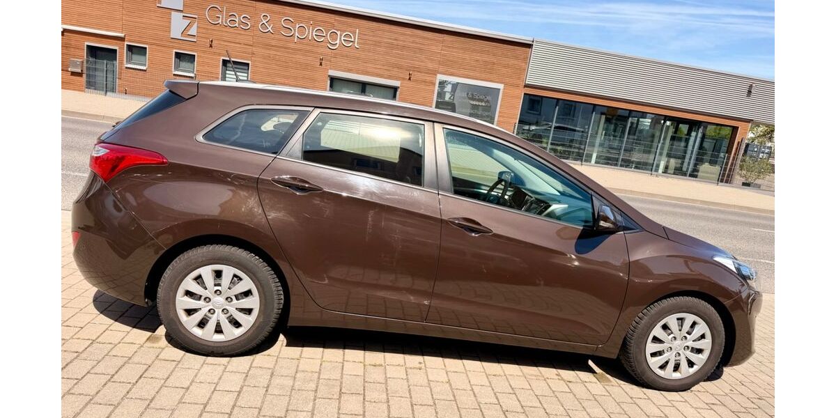 Hyundai i30 149.900 km 7.990 &euro; Worms 67551