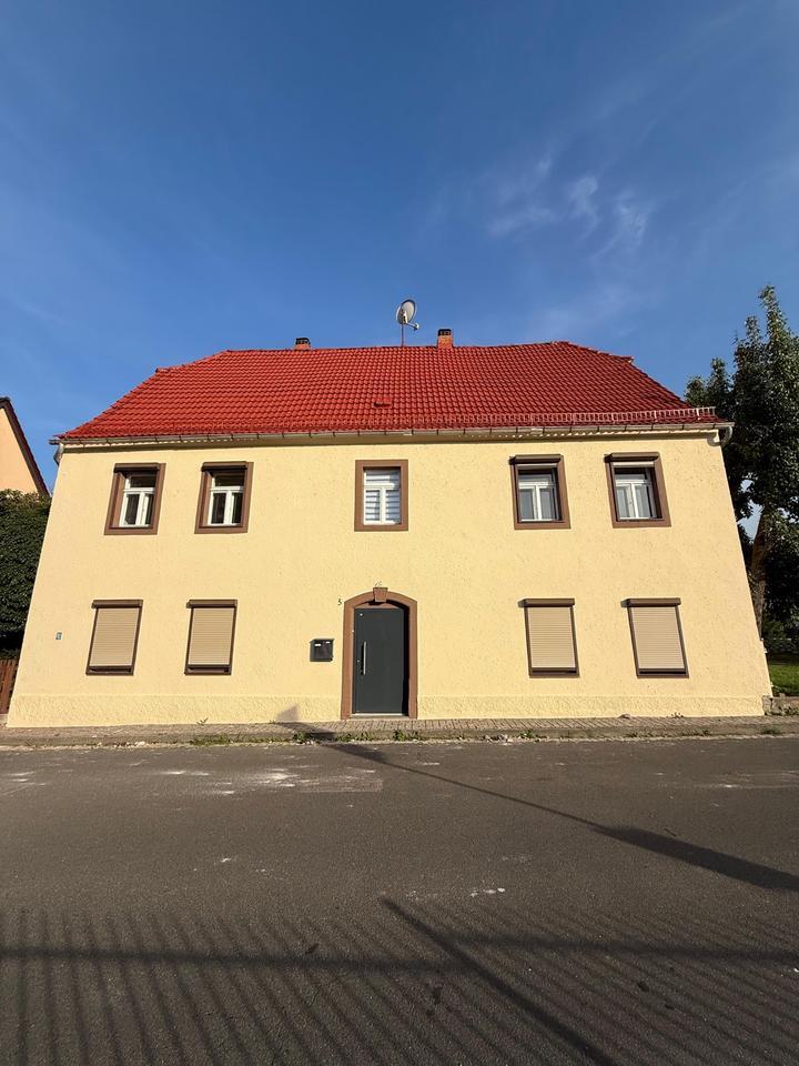 Erstbezug nach Sanierung - Denkmalgeschütztes EFH in Wermsdorf zimmer