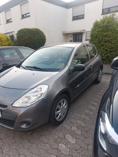 Clio