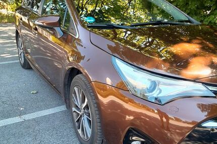Toyota Avensis 208.825 km 6.700 &euro; Wülfrath 42489