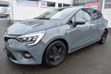 Renault Clio 40.000 km 10.950 &euro; Neustadt bei Coburg 96465