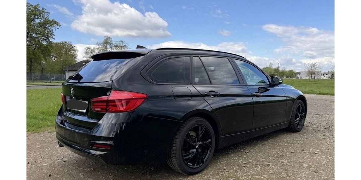 BMW 320 152.800 km 15.700 &euro; Nörvenich 52388