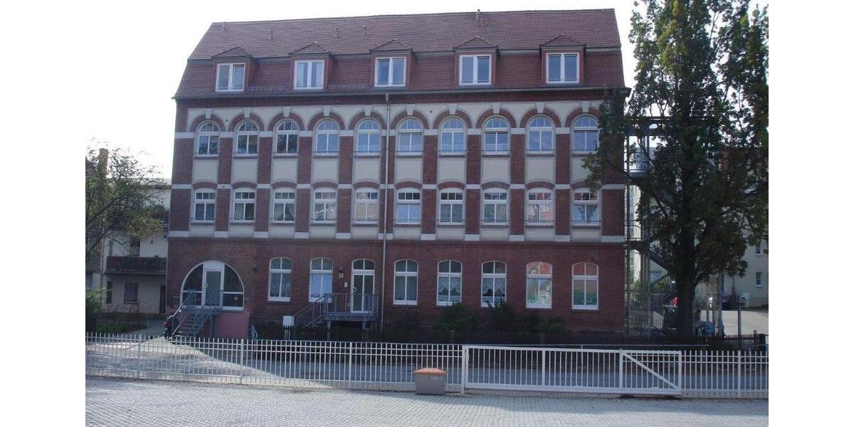 Etagenwohnung Löbau - 2 Zimmer, 55 m&sup2;, 290&euro; | Angebot:25902806