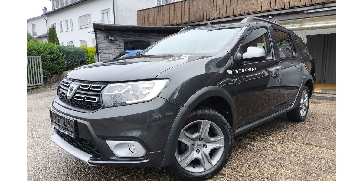 Dacia Logan 34.800 km 11.900 &euro; Solingen 42657