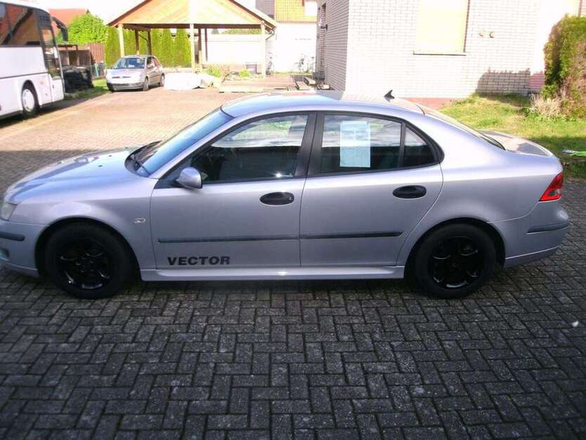 Saab 9-3 205.100 km 2.690 € Lübbecke 32312