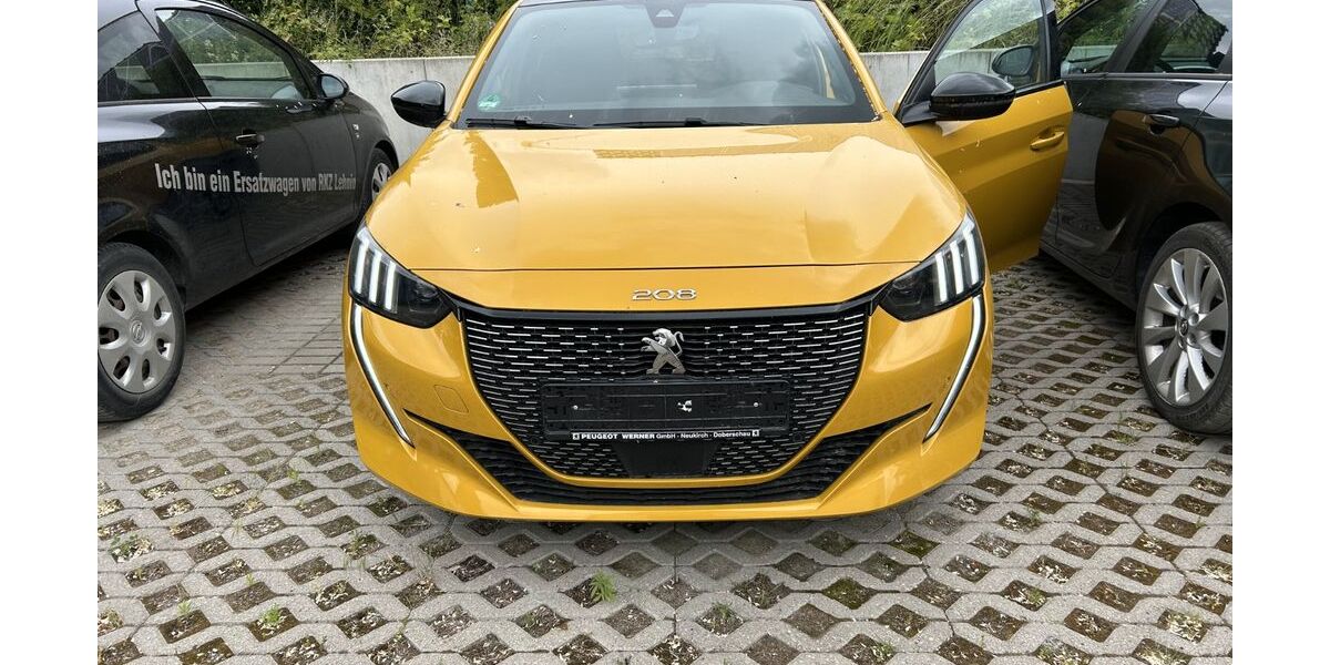 Peugeot 208 60.000 km 13.500 &euro; Kloster Lehnin 14797