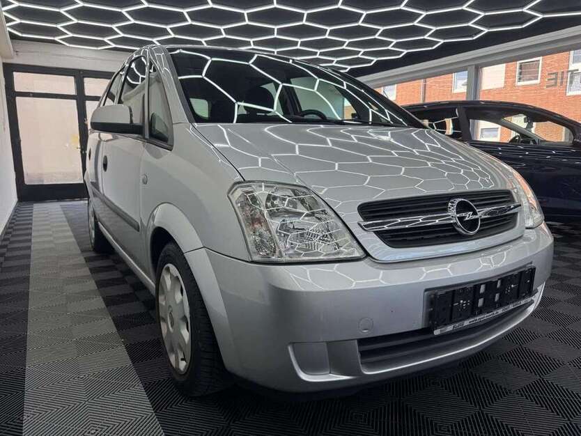 Opel Meriva 60.000 km 3.590 € Nettetal 41334