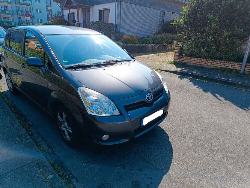 Corolla Verso