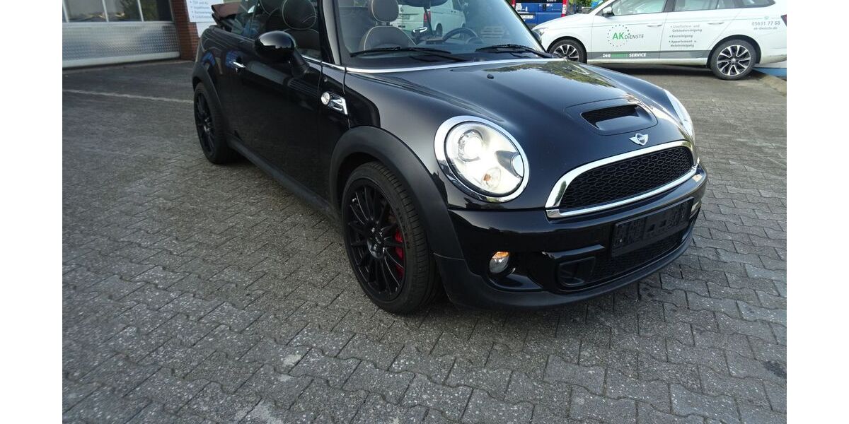 Mini John Cooper Works 104.633 km 11.250 &euro; Willingen 34508