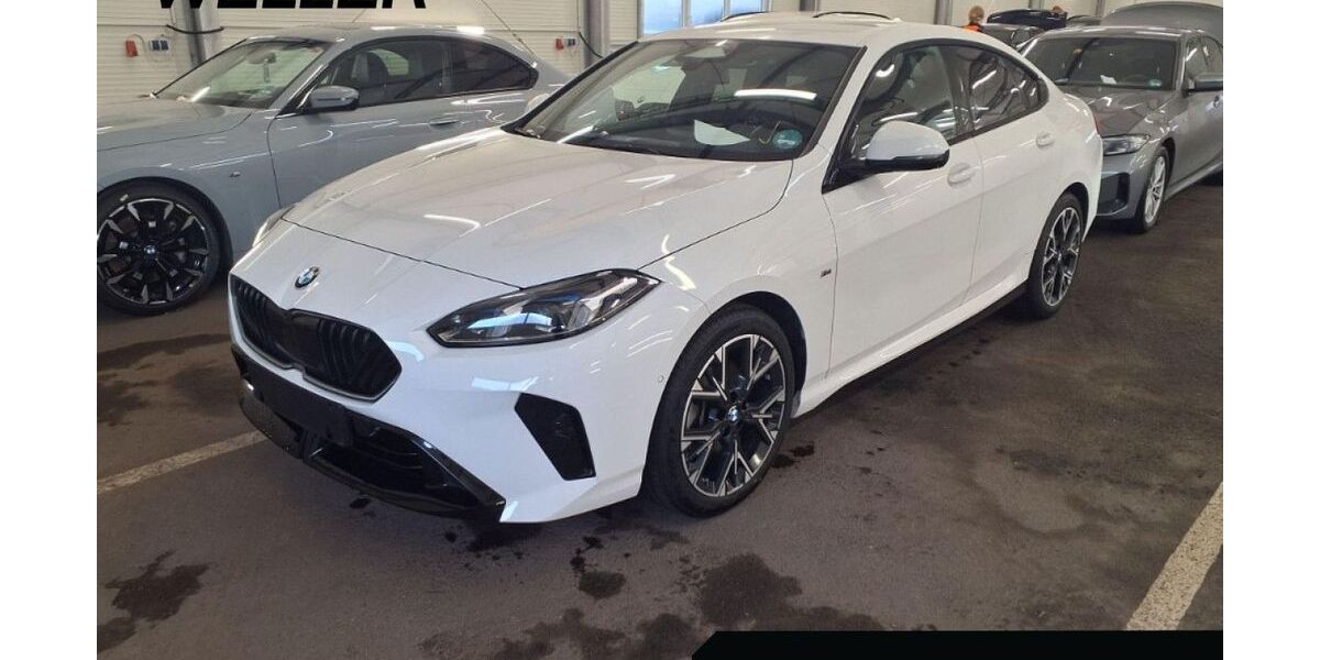 BMW 220 Gran Coupé 25.000 km 33.450 &euro; Höxter / Stahle 37671