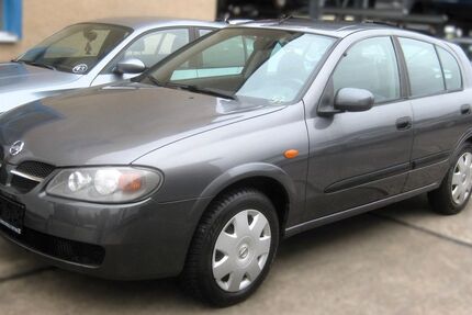 Nissan Almera 90.000 km 2.499 &euro; Leipzig 04347