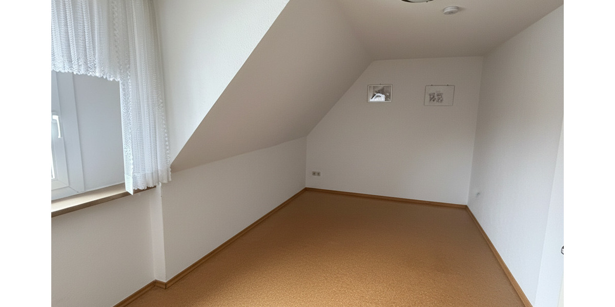 Doppelhaushälfte Treuchtlingen - 6 Zimmer, 155 m&sup2;, 299.000&euro; | Angebot:26410776