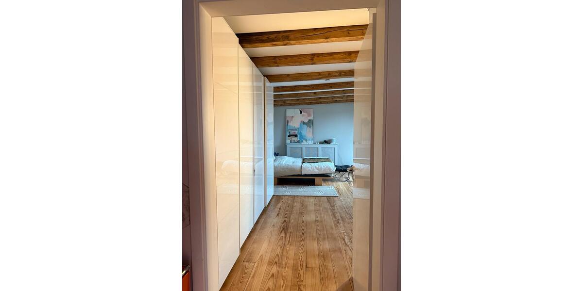 Dachgeschoßwohnung Hamburg Harvestehude - 2 Zimmer, 120 m&sup2;, 1.800&euro; | Angebot:25513859