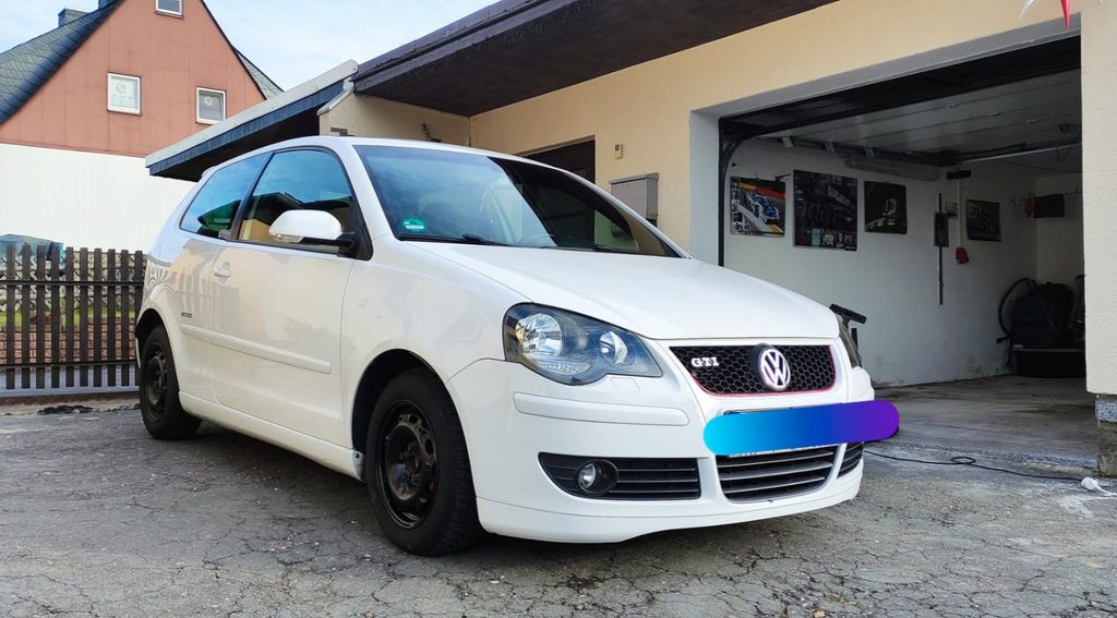 VW Polo 193.000 km 2.799 € Thum 09419