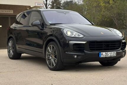 Porsche Cayenne 356.000 km 21.699 &euro; München 81825