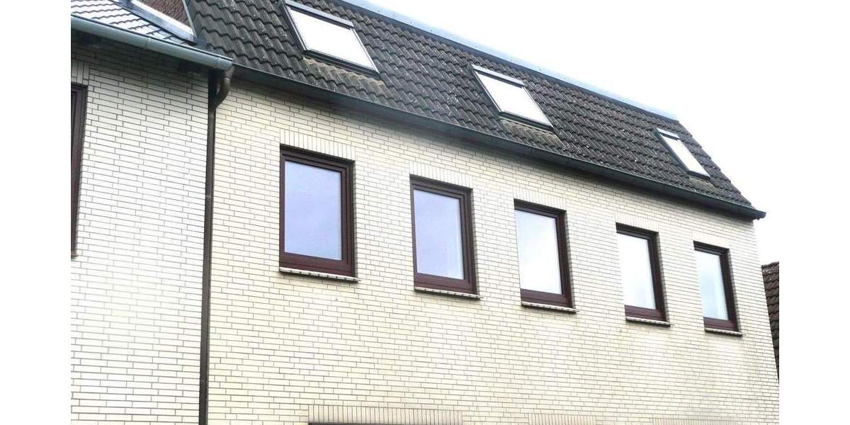 Mehrfamilienhaus, Wohnhaus Barmstedt - 5 Zimmer, 152 m&sup2;, 260.000&euro; | Angebot:25797276