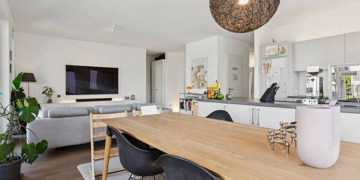 Etagenwohnung Düsseldorf Flingern Nord - 4 Zimmer, 124 m&sup2;, 795.000&euro; | Angebot:26306487