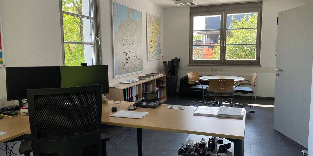 Gewerbeobjekt Reutlingen Jettenburg - 1 Zimmer, 645 m&sup2;, 5.800&euro; | Angebot:25536740