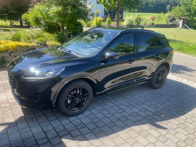Ford Kuga 22.500 km 29.900 &euro; Oberviechtach 92526
