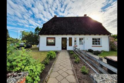 Doppelhaushälfte mit großzügigen Garten in Flensburg Mürwik 6 zimmer