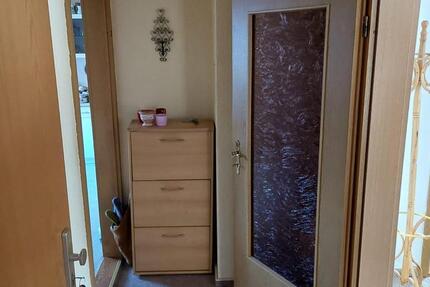 ab April 2026 zu vermieten 2 ZKB Wohnung in Mehrfamilienhaus 2 zimmer