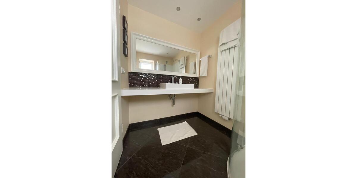 Einfamilienhaus Waldbronn - 9 Zimmer, 299 m&sup2;, 890.000&euro; | Angebot:25945592