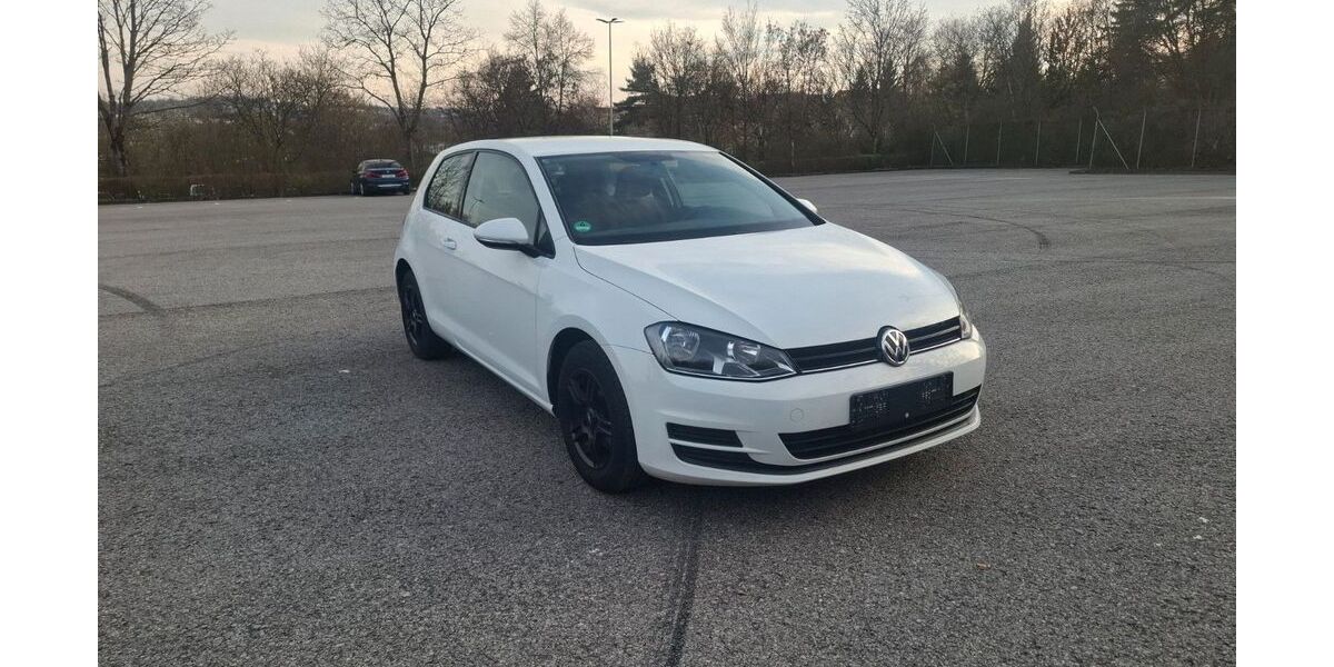 VW Golf 161.000 km 6.499 &euro; stuttgart 70469